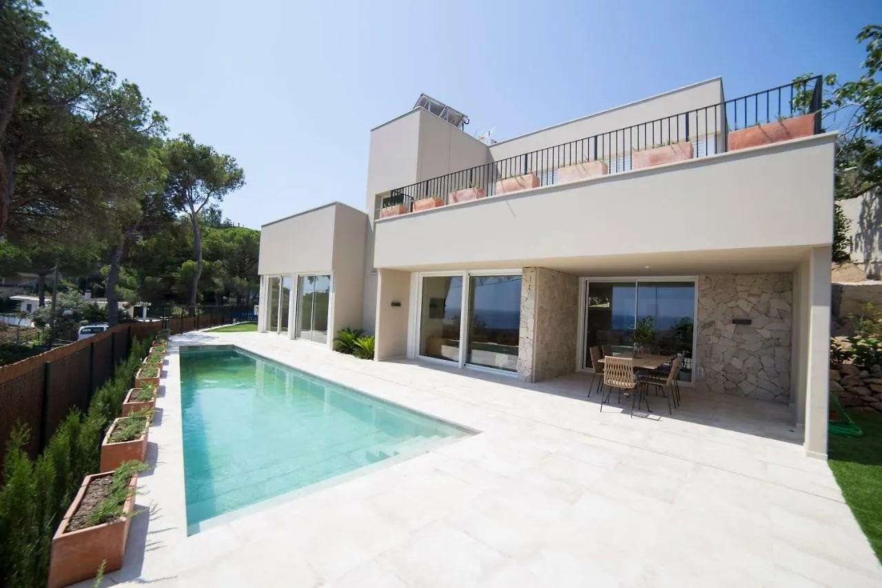 Villa Gali Сан-Фелиу-де-Гишольс 0*,