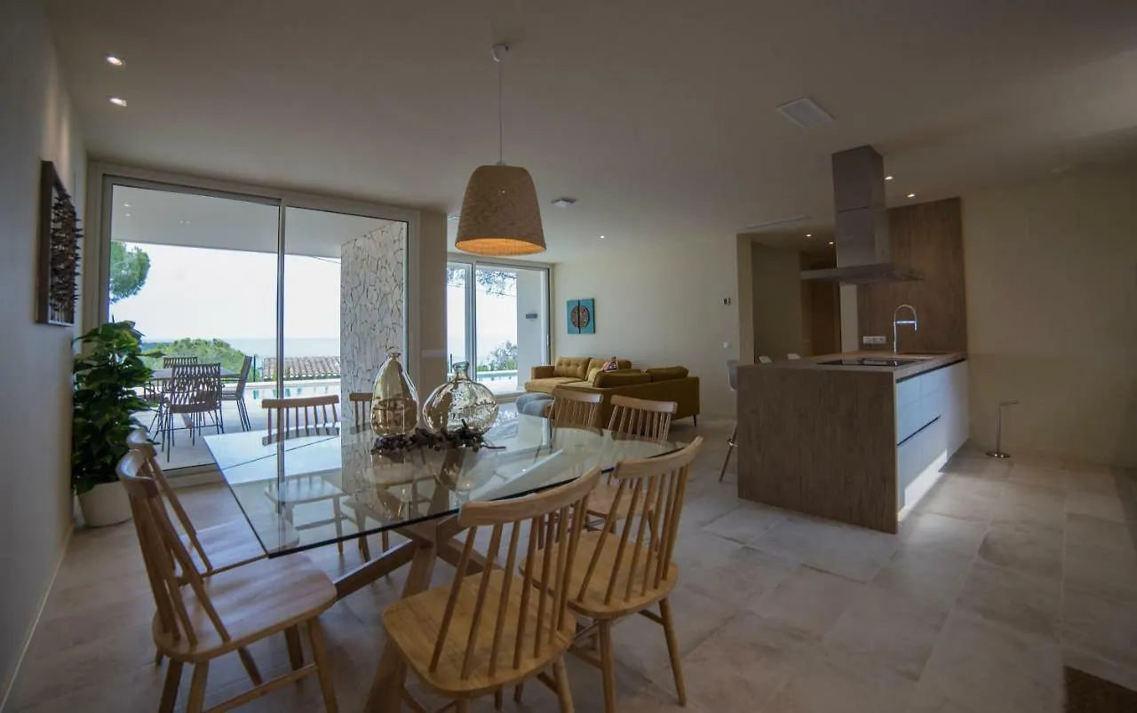 Villa Gali Сан-Фелиу-де-Гишольс